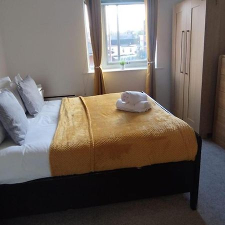 Business & Leisure City Centre 2 Bed En-Suite Apartment With Free Parking And Netflix Coventry Zewnętrze zdjęcie