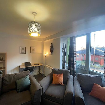 Business & Leisure City Centre 2 Bed En-Suite Apartment With Free Parking And Netflix Coventry Zewnętrze zdjęcie