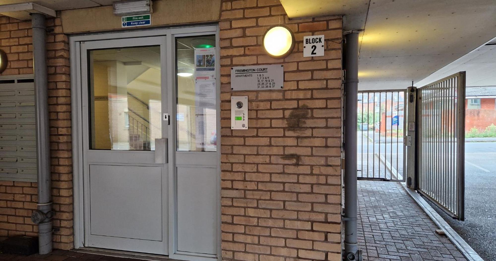 Business & Leisure City Centre 2 Bed En-Suite Apartment With Free Parking And Netflix Coventry Zewnętrze zdjęcie