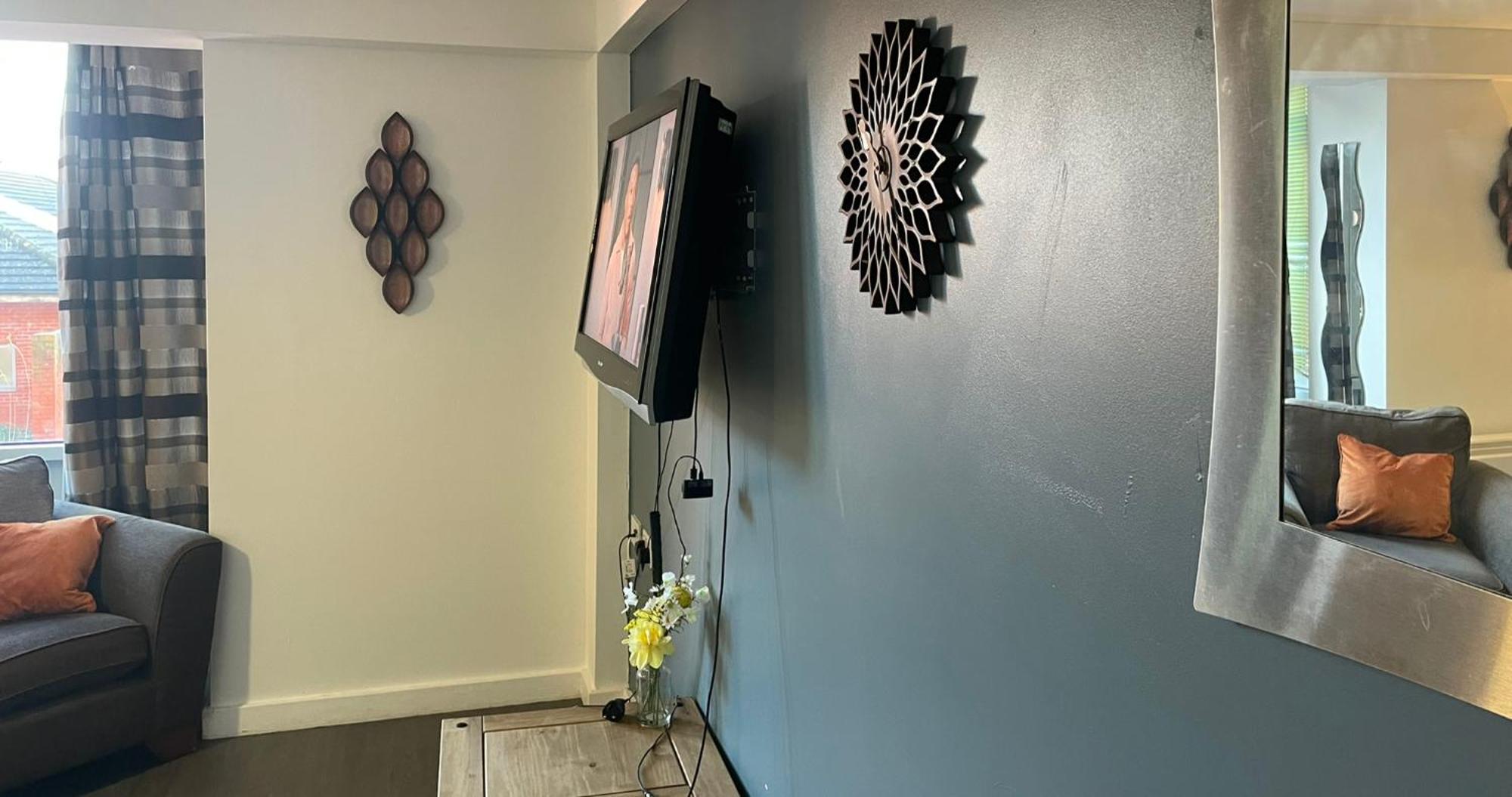 Business & Leisure City Centre 2 Bed En-Suite Apartment With Free Parking And Netflix Coventry Zewnętrze zdjęcie